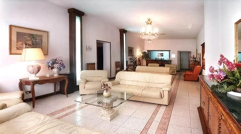 Albergo San Lorenzo Grosseto Exterior photo
